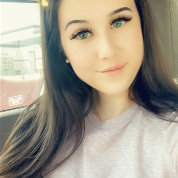 Meet your Posher, Jessie - Picture 1 of 1